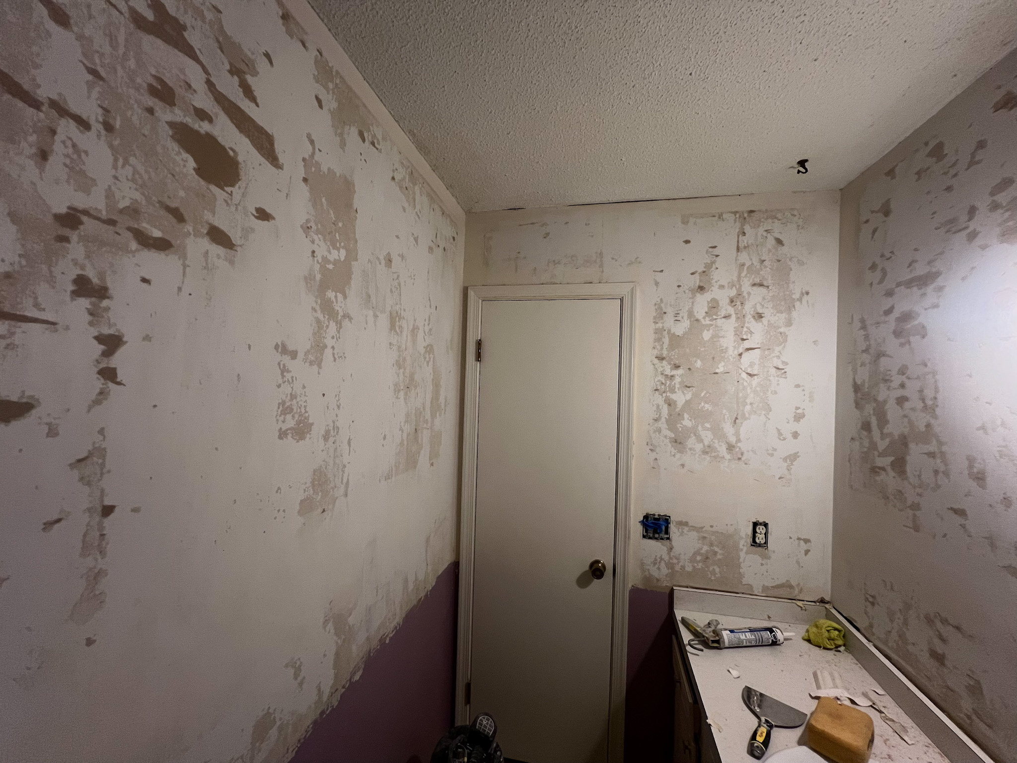 Before : Wallpaper Removed Damaged Walls